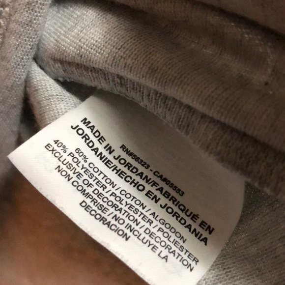 2 Nike XL T-Shirts - Picture 6 of 6